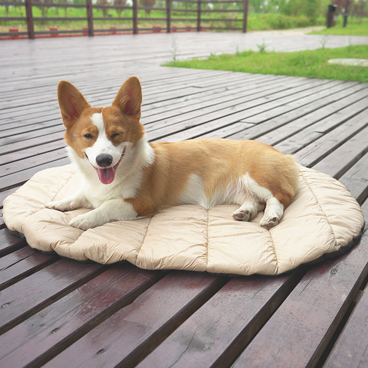 Waterproof Pet Travel Pad – Lightweight Outdoor Portable Mat