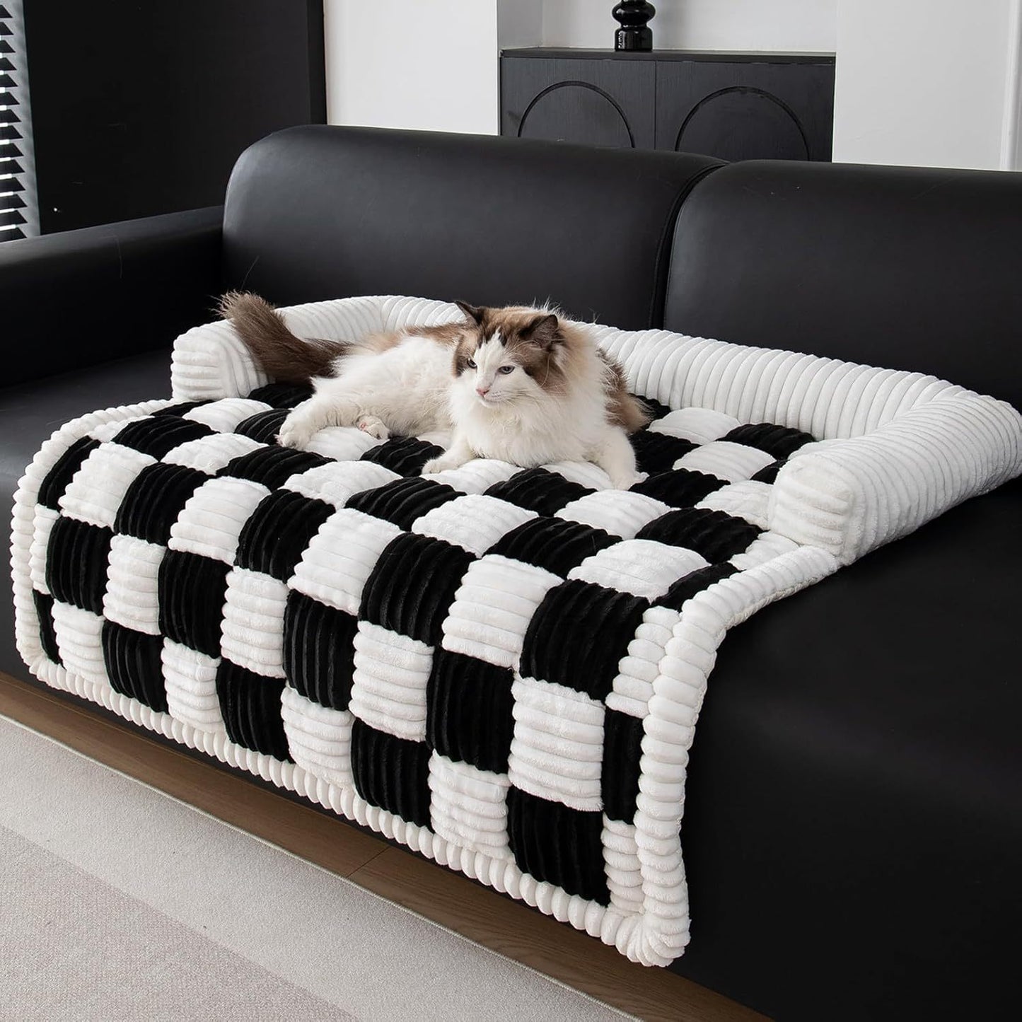 Plush Thickened Pet Bed – Warm Washable Winter Nest