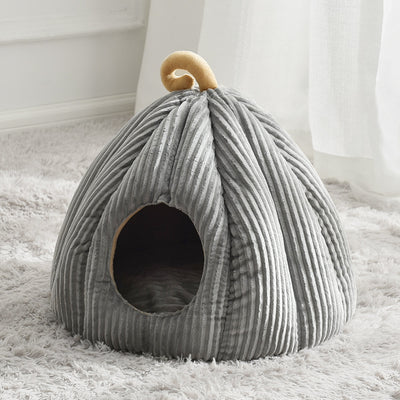 Enclosed Winter Pet Bed – Warm Cozy Nest for Cats & Dogs