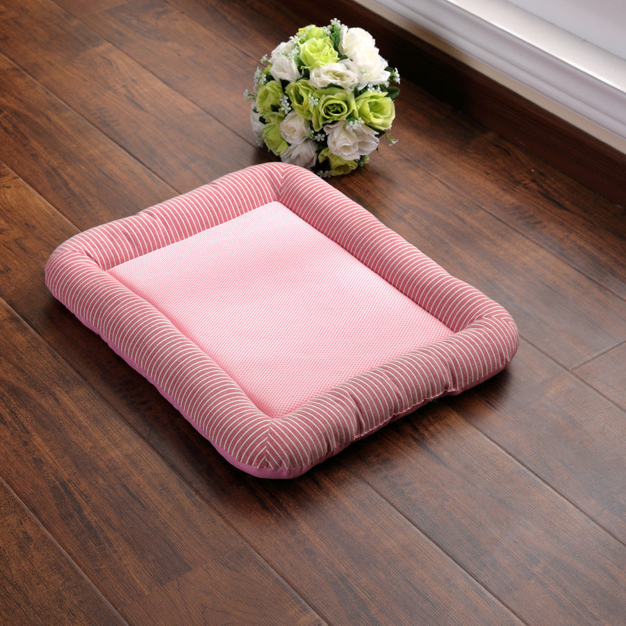 Dog Cooling Mat – Lightweight Washable Summer Sleeping Pad for Pets