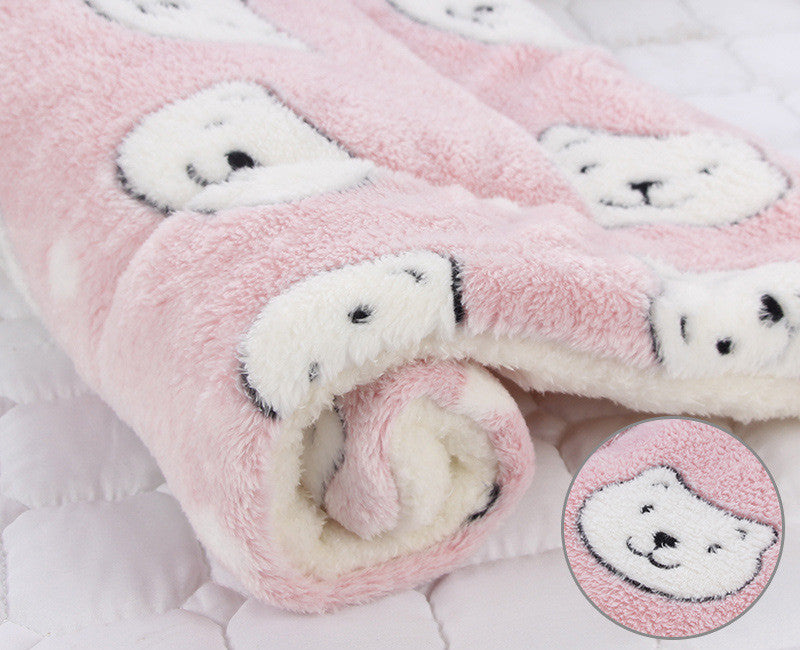 Padded Warm Pet Mat – Soft Winter Dog Sleeping Cushion