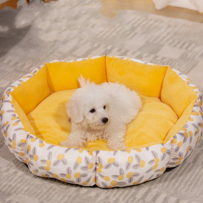 Octagon Pet Bed – Cozy Fleece-Lined Nest
