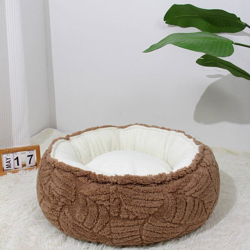 Round Plush Cat Bed – Soft Warm Nest for Cats & Small Dogs