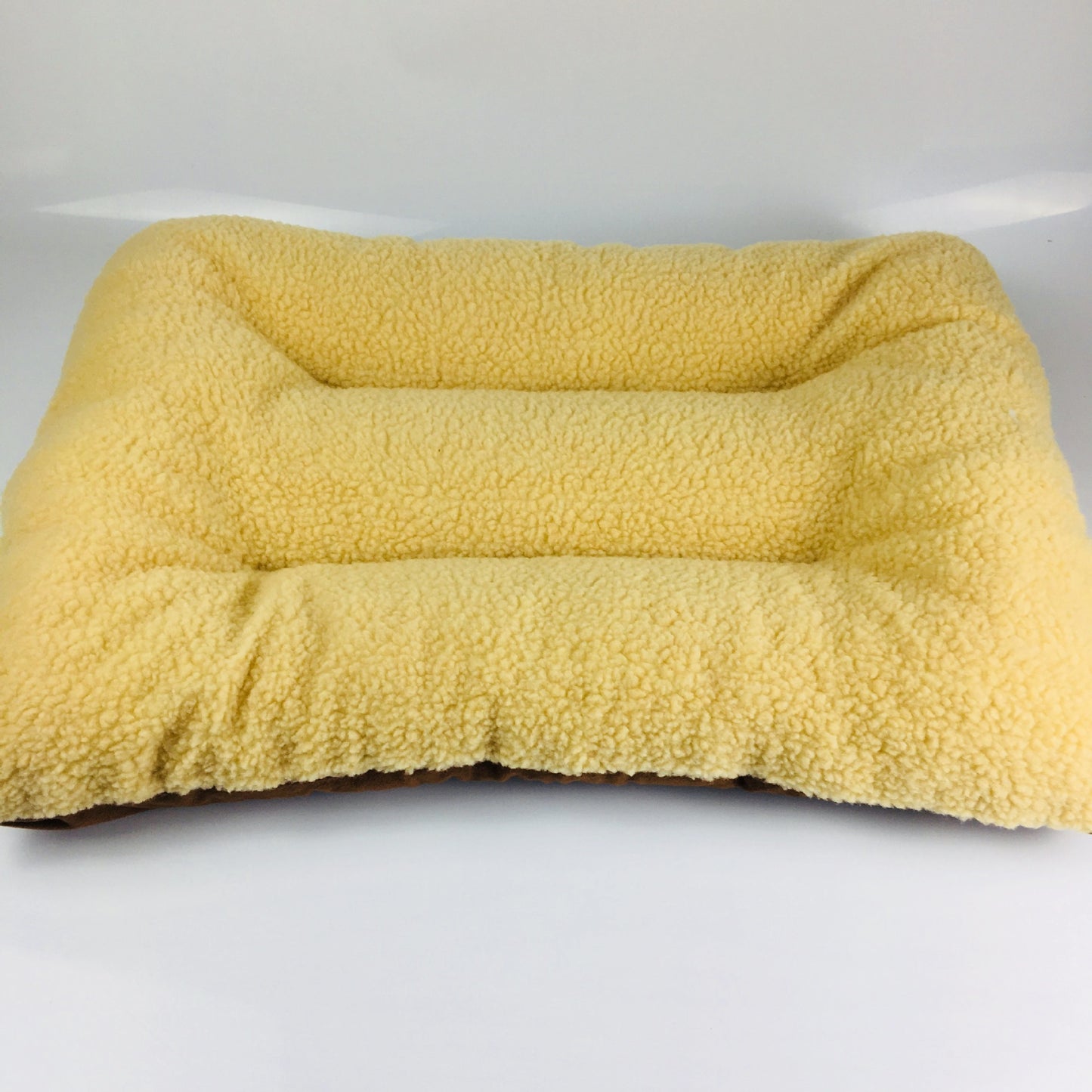 Lamb Wool Pet Pad – Soft Warm Dog & Cat Sleeping Mat