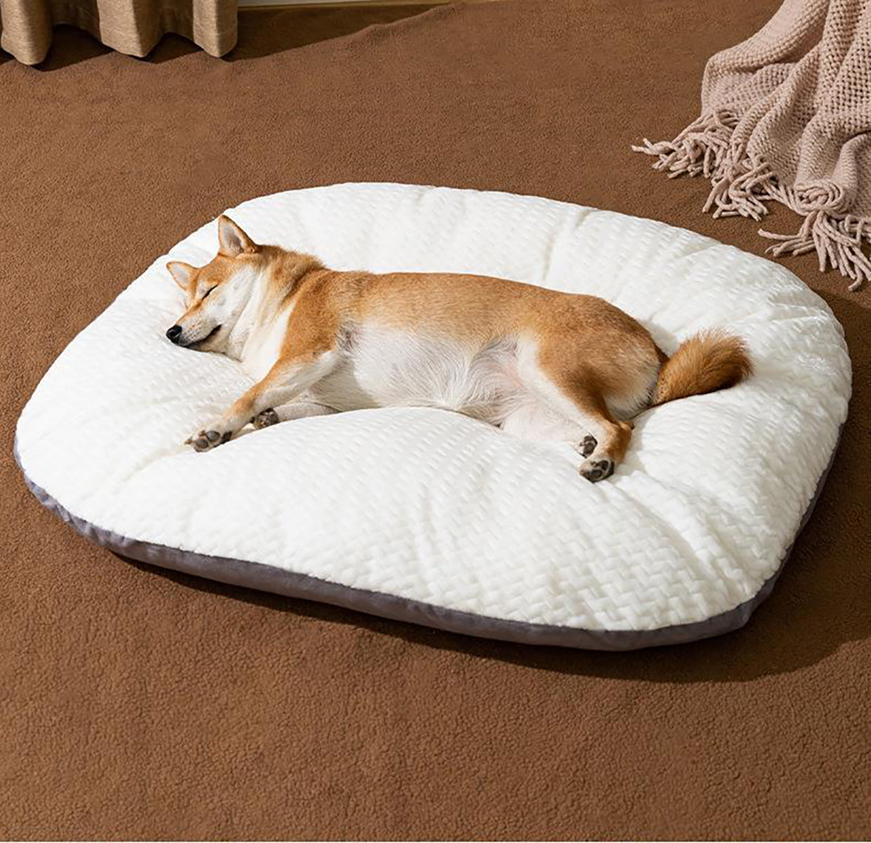 Oval Dog Bed – Large Washable Cushion for Crates & Sleeping Comfort