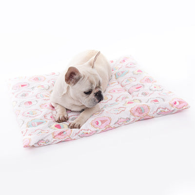Household Printed Padded Pet Blanket Mat for Dogs and Cats