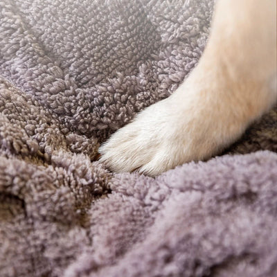 Dog Bed for Large, Medium & Small Dogs – Soft Non-Slip Calming Mat