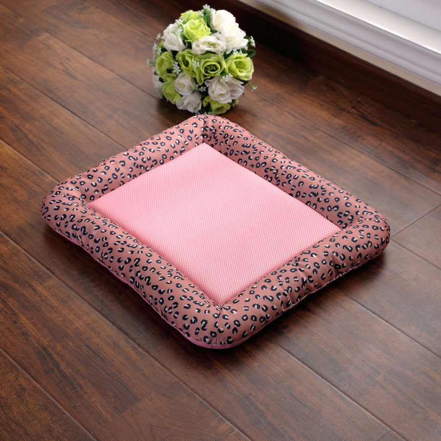 Dog Cooling Mat – Lightweight Washable Summer Sleeping Pad for Pets