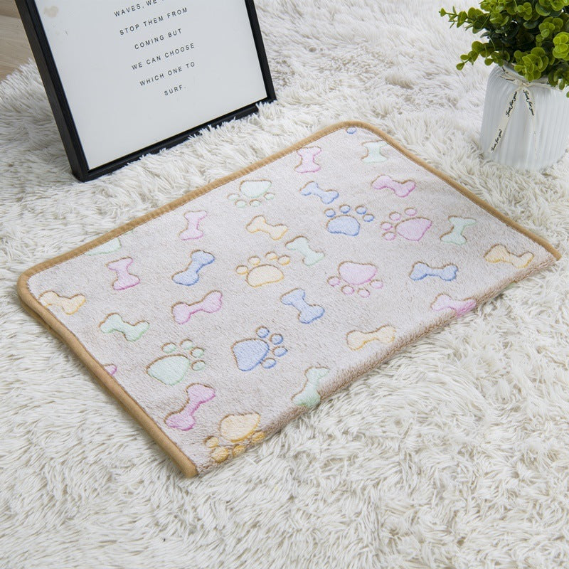 Flannel Pet Blanket – Warm Autumn & Winter Dog & Cat Floor Mat