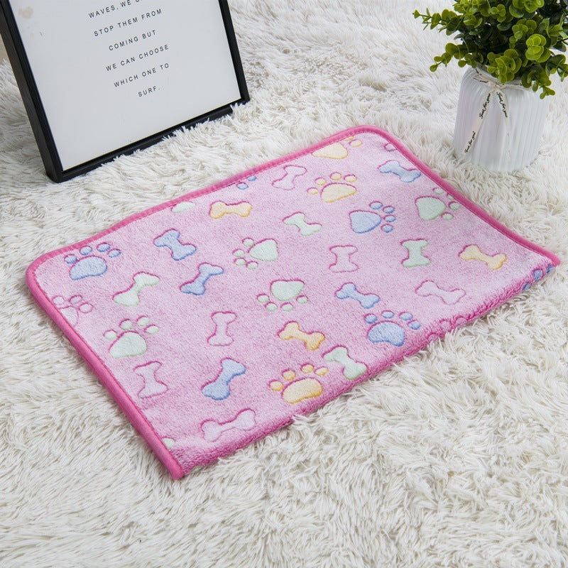 Flannel Pet Blanket – Warm Autumn & Winter Dog & Cat Floor Mat