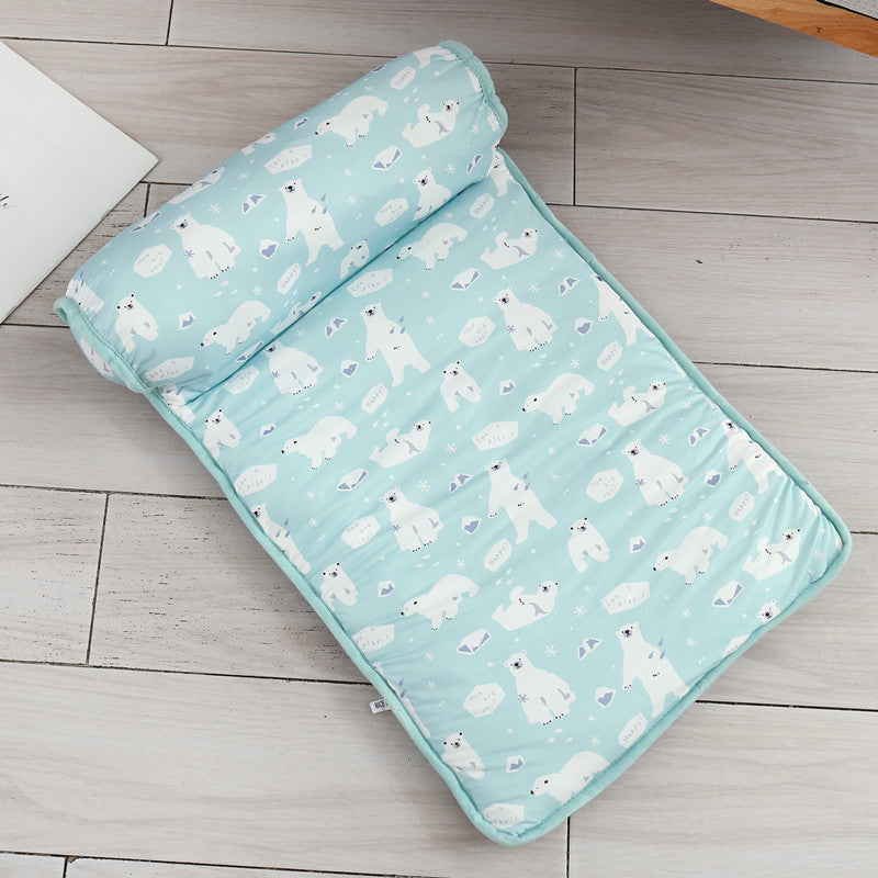 Portable Dog Cooling Mat – Breathable Ice Silk Summer Bed for Pets