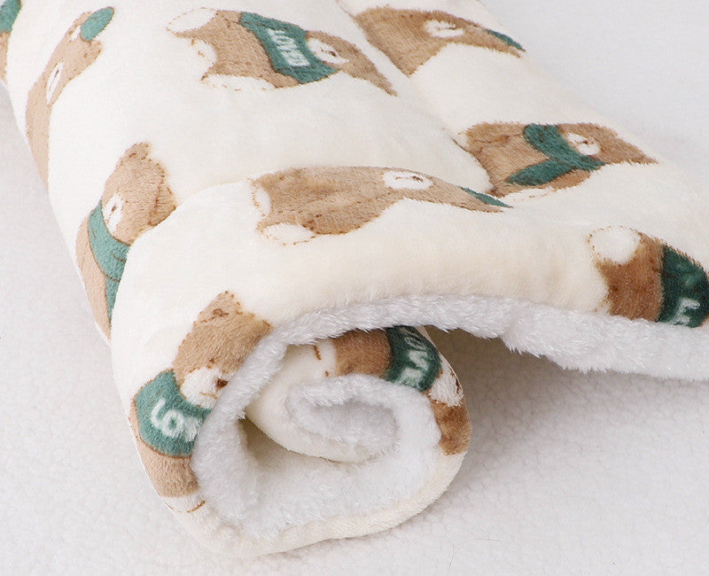 Padded Warm Pet Mat – Soft Winter Dog Sleeping Cushion