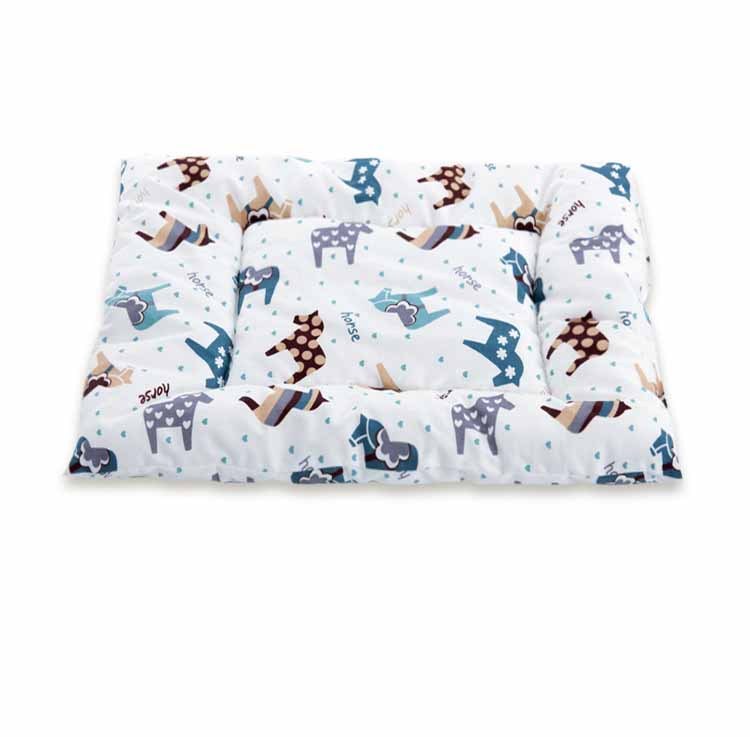 Household Printed Padded Pet Blanket Mat for Dogs and Cats